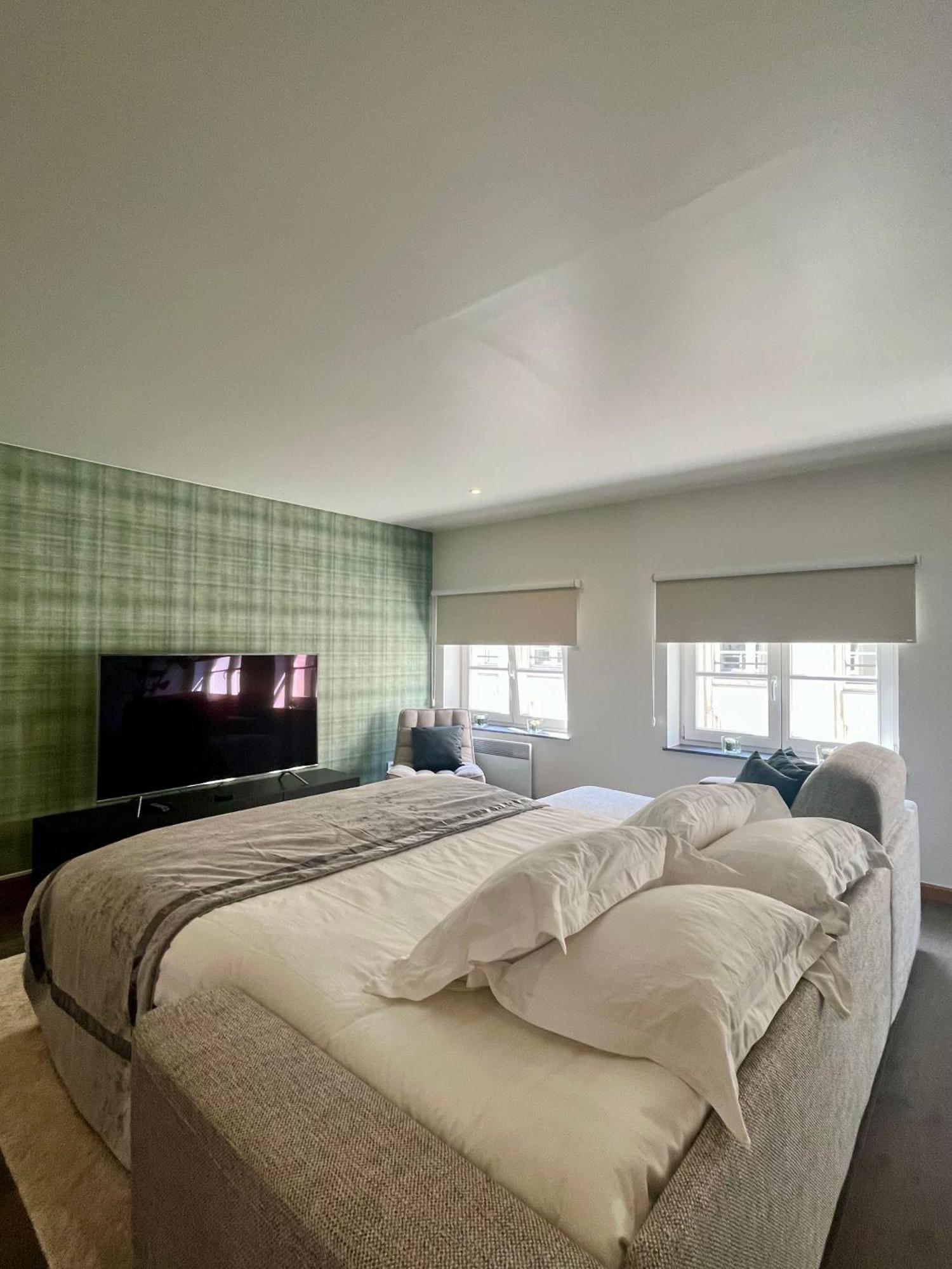 Stilias Apartment 6P City Center Брюксел Екстериор снимка