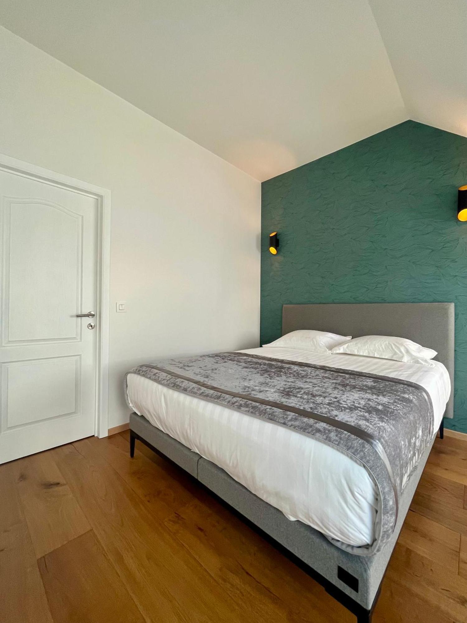 Stilias Apartment 6P City Center Брюксел Екстериор снимка