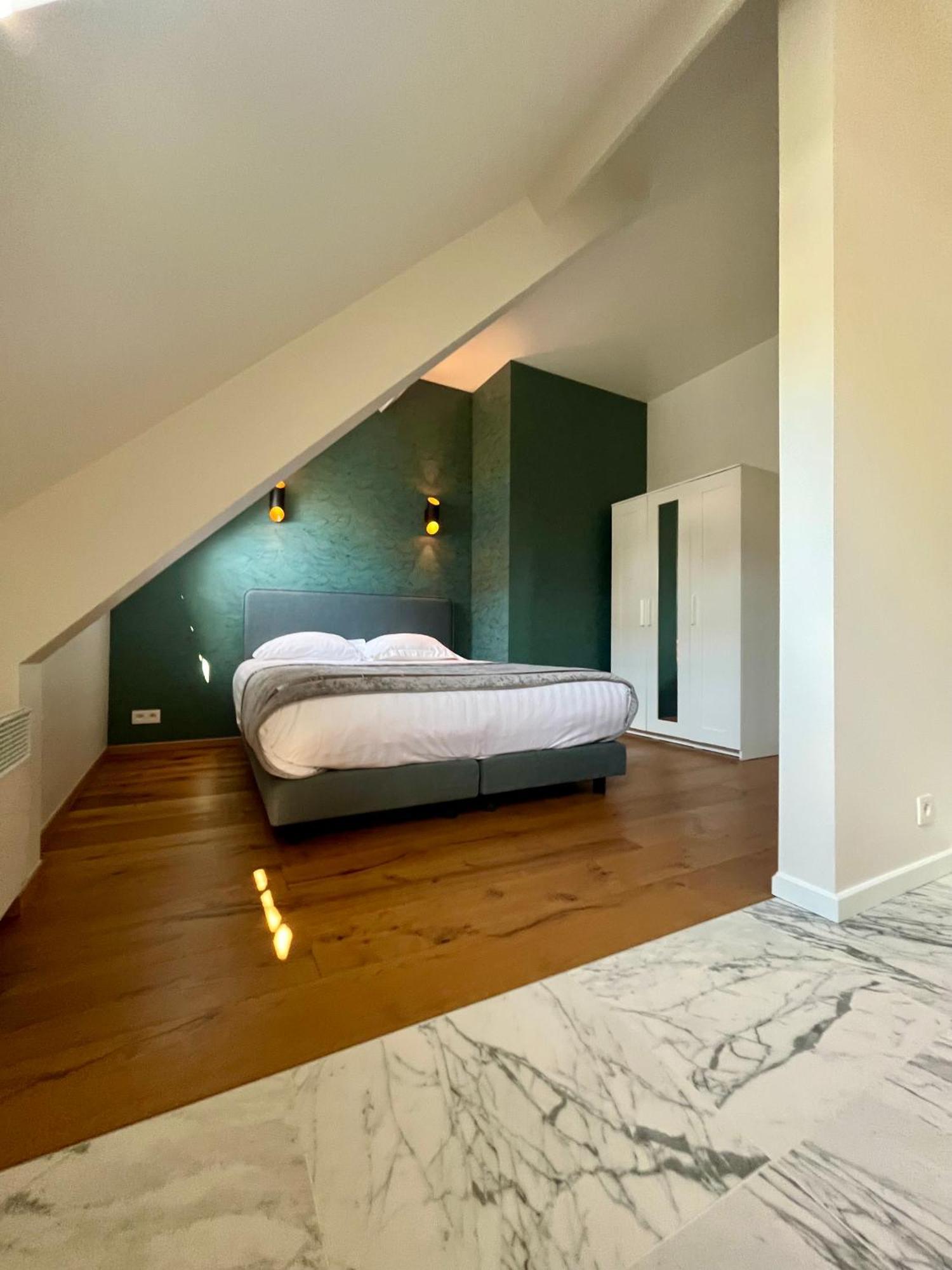 Stilias Apartment 6P City Center Брюксел Екстериор снимка