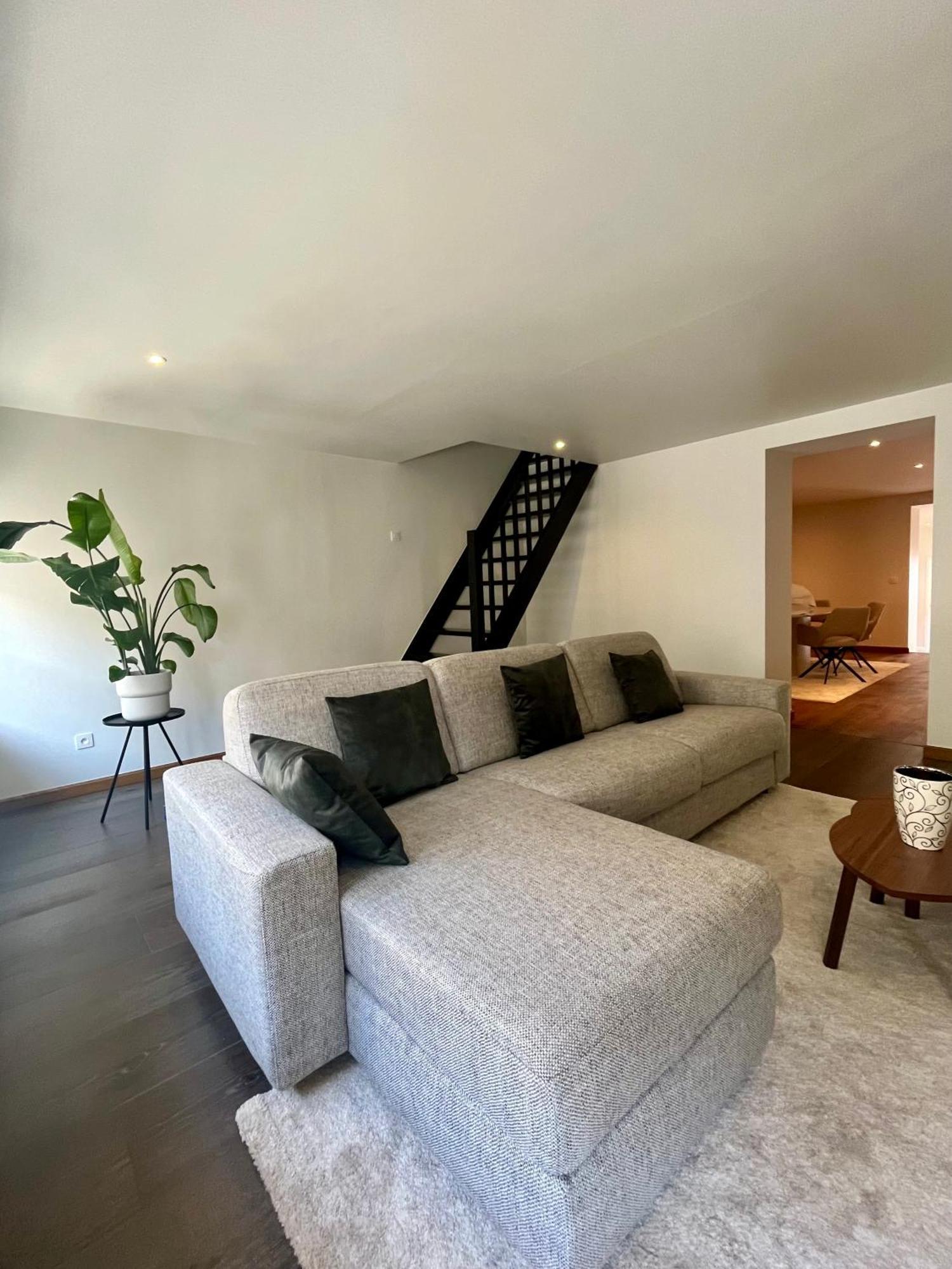 Stilias Apartment 6P City Center Брюксел Екстериор снимка